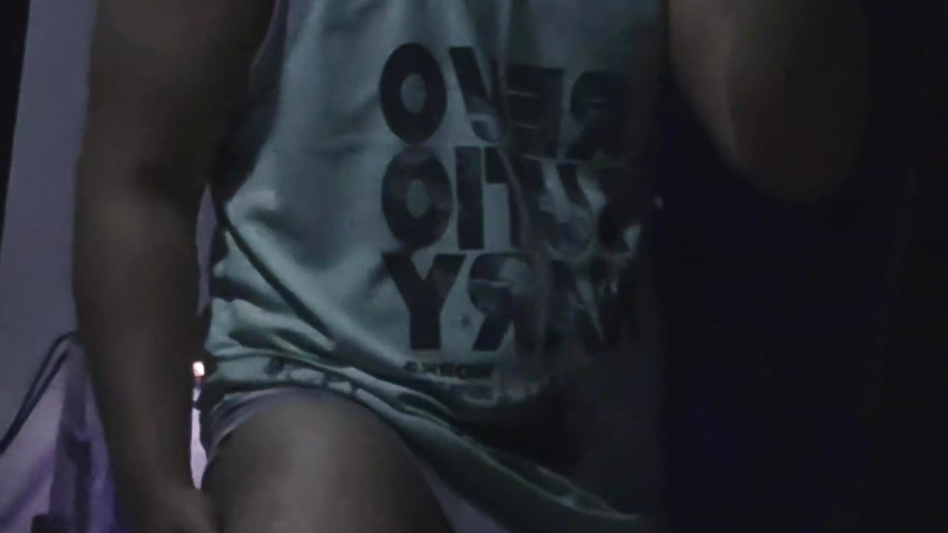 2025-10-15-182916773 - video by thiago_bos cam model