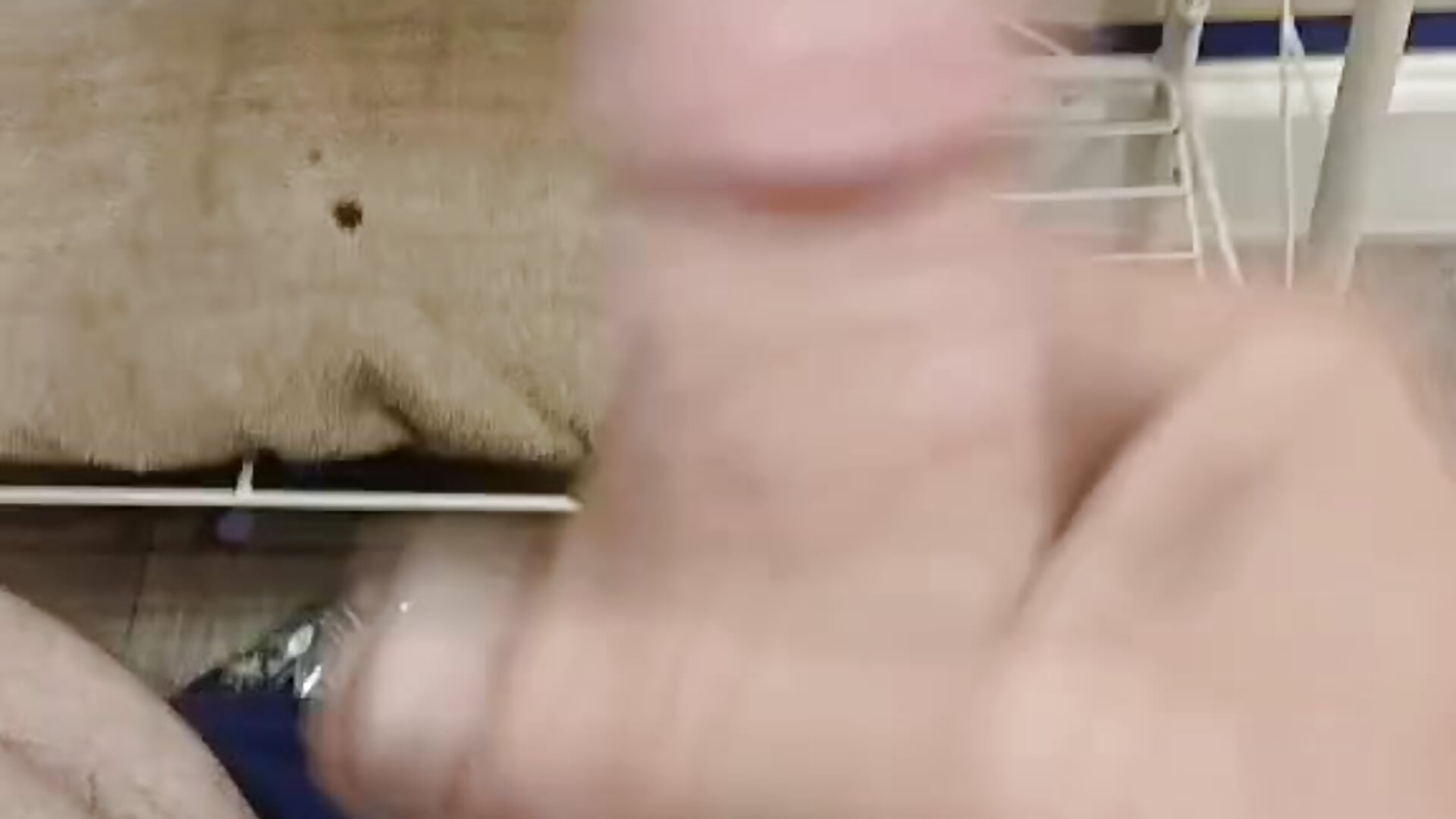 Mid day jackin – video od webkamerové modelky Mrluckstick