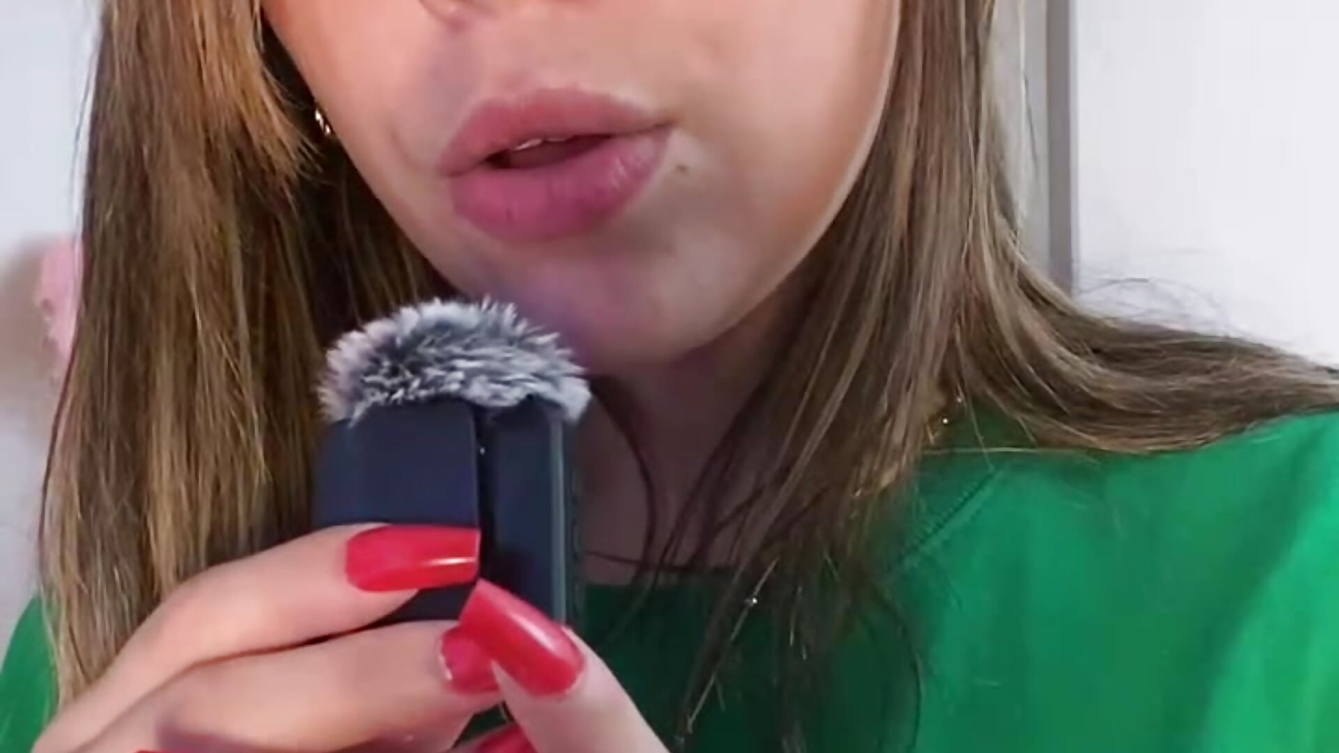 ASMR - video by Charlottediolet cam model