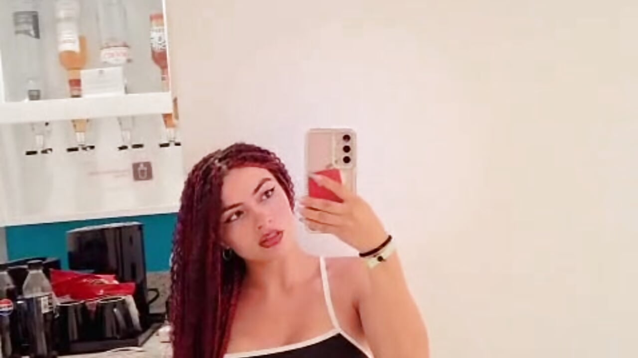 leilany - video by cherry_leilany_ cam model