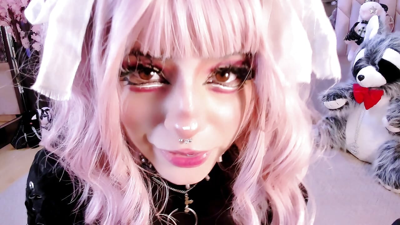 come and fuck your naughty fuck doll  😈🥵💦 - video oleh model kamera BizzyNoar