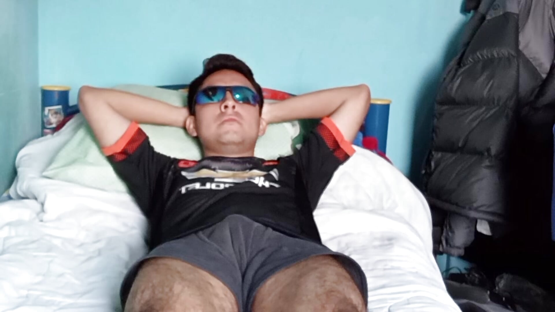 😎 En cama. - video by dantevelez cam model