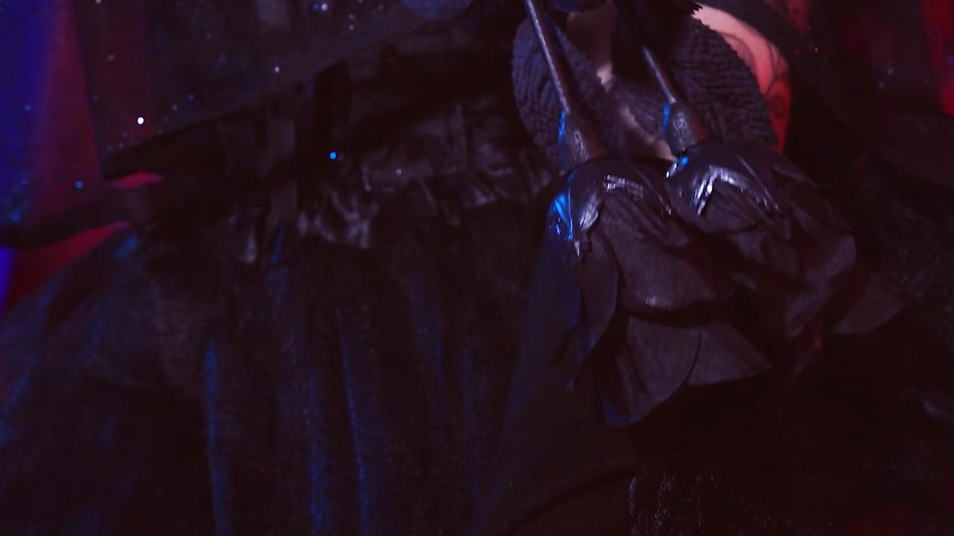 “Veils and Shadows” - video by seraphine_arabic cam model