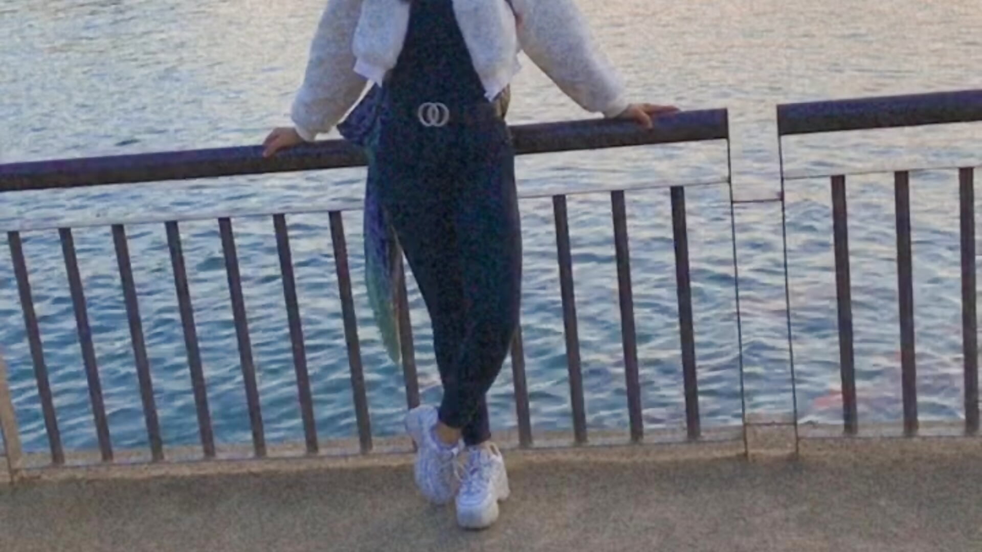 4f9a04e2168f4eddbfc0ffcb10af90e0 - clip cu laatingirl model videochat