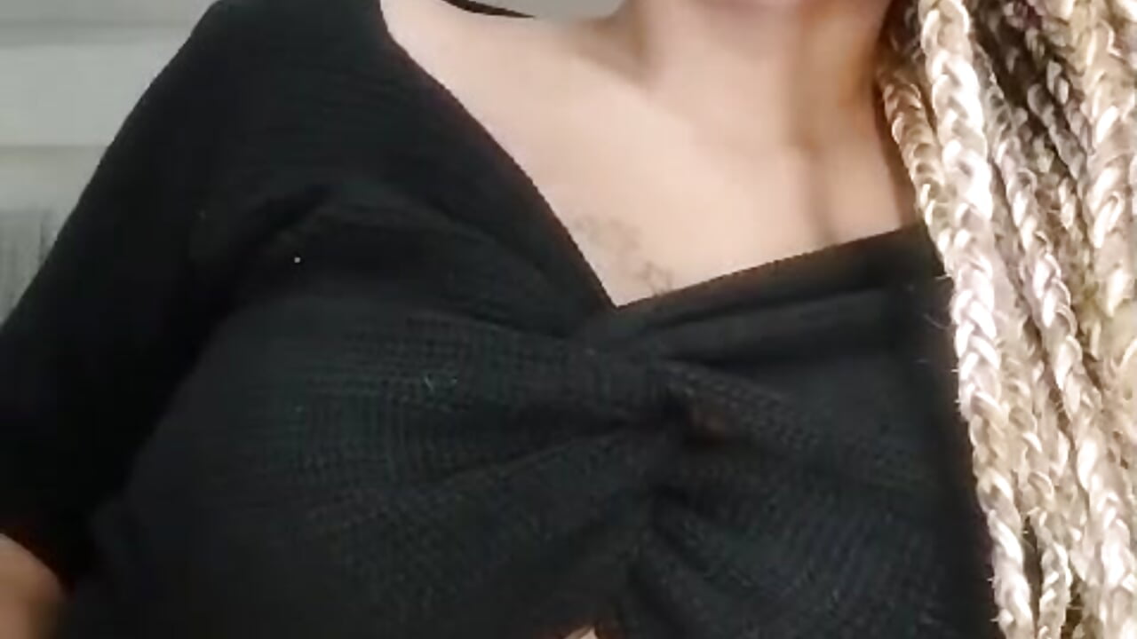 Welcome – video af Queen_Amara cam-model