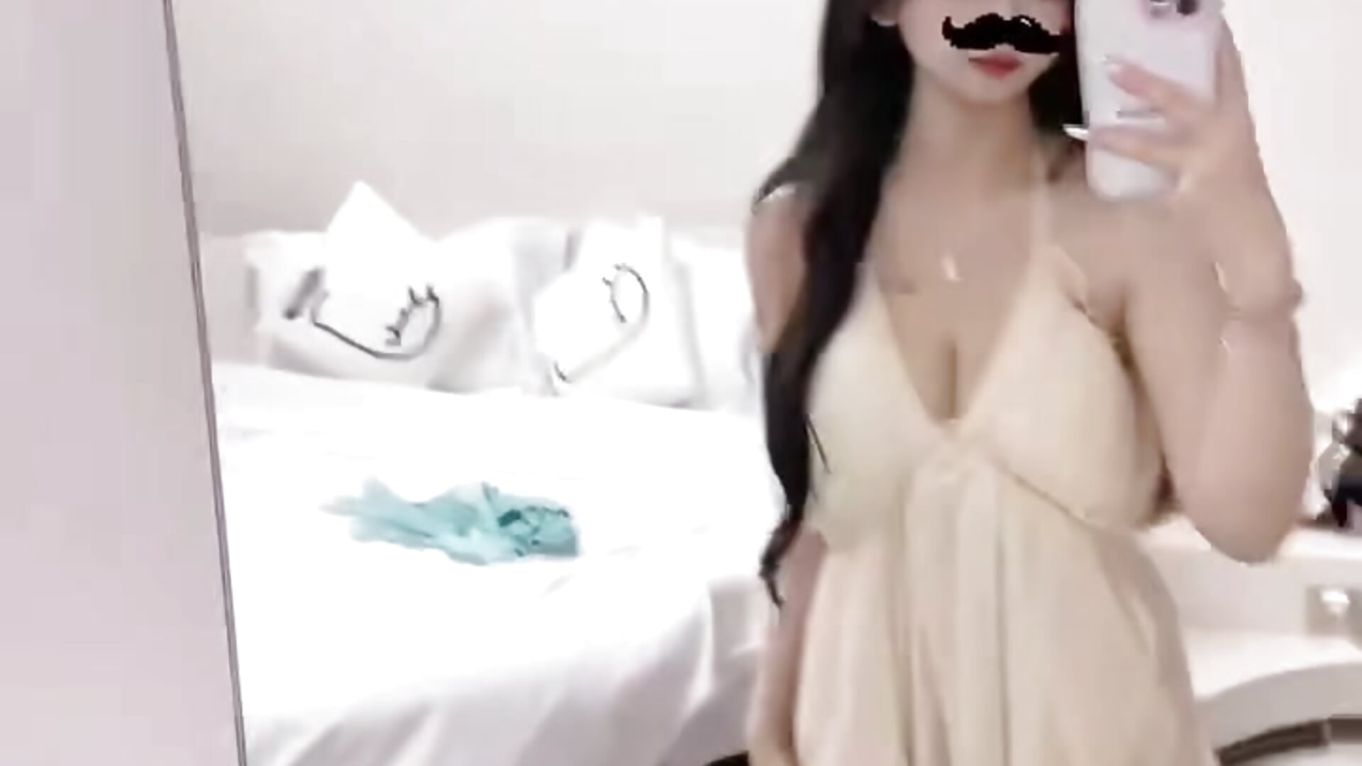 58DB04A3F5E8DF28A09536D9976B3B9E - video by Anran666 cam model