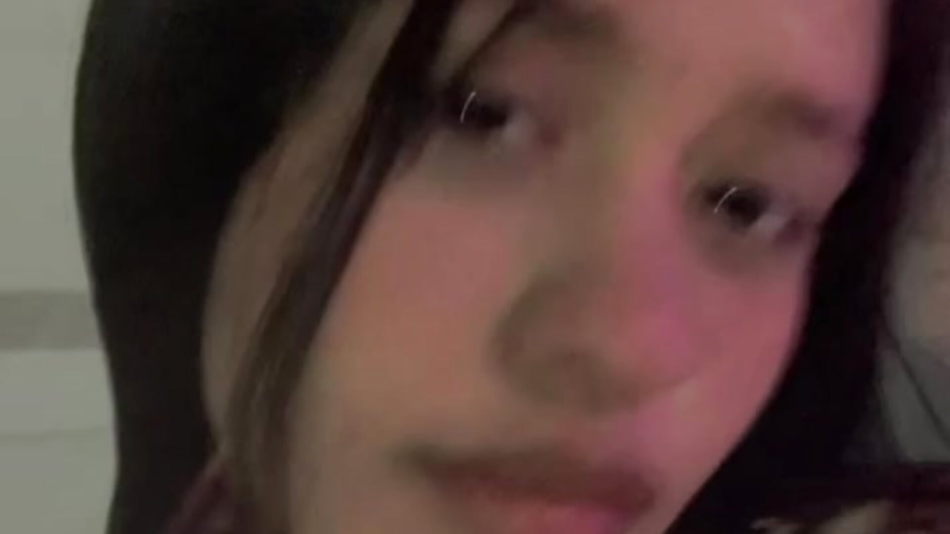 me 🎀 - video by AndriVegas0718 cam model