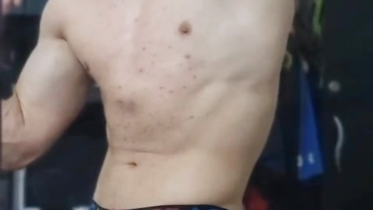 👀 - video by ErickWalton cam model