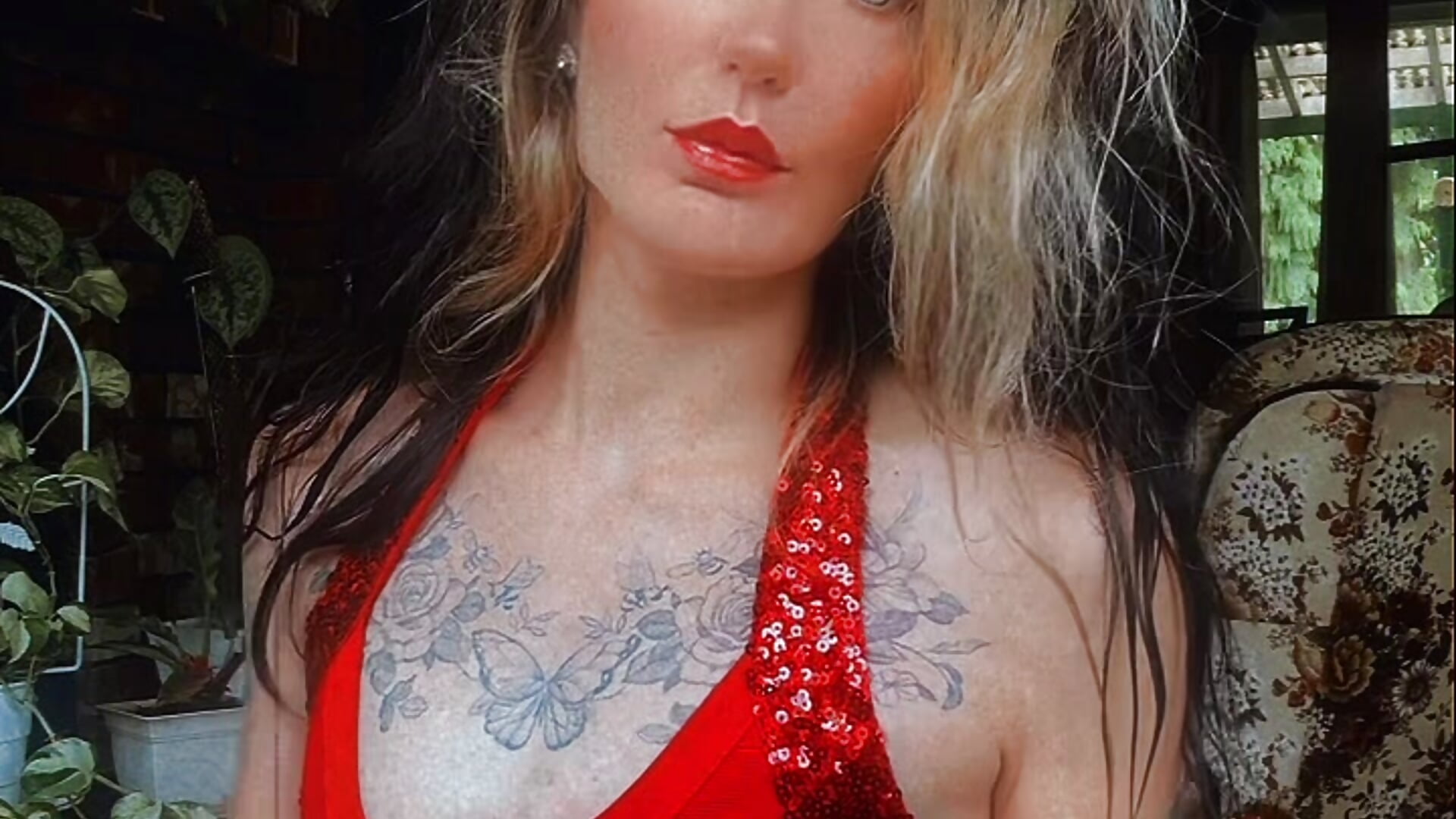 20240627_194848_copy_F32C5000-F0E9-4AF3-9C5B-A61DAECF9840 - vídeo de YourFavCanadianMILF modelo de câmara