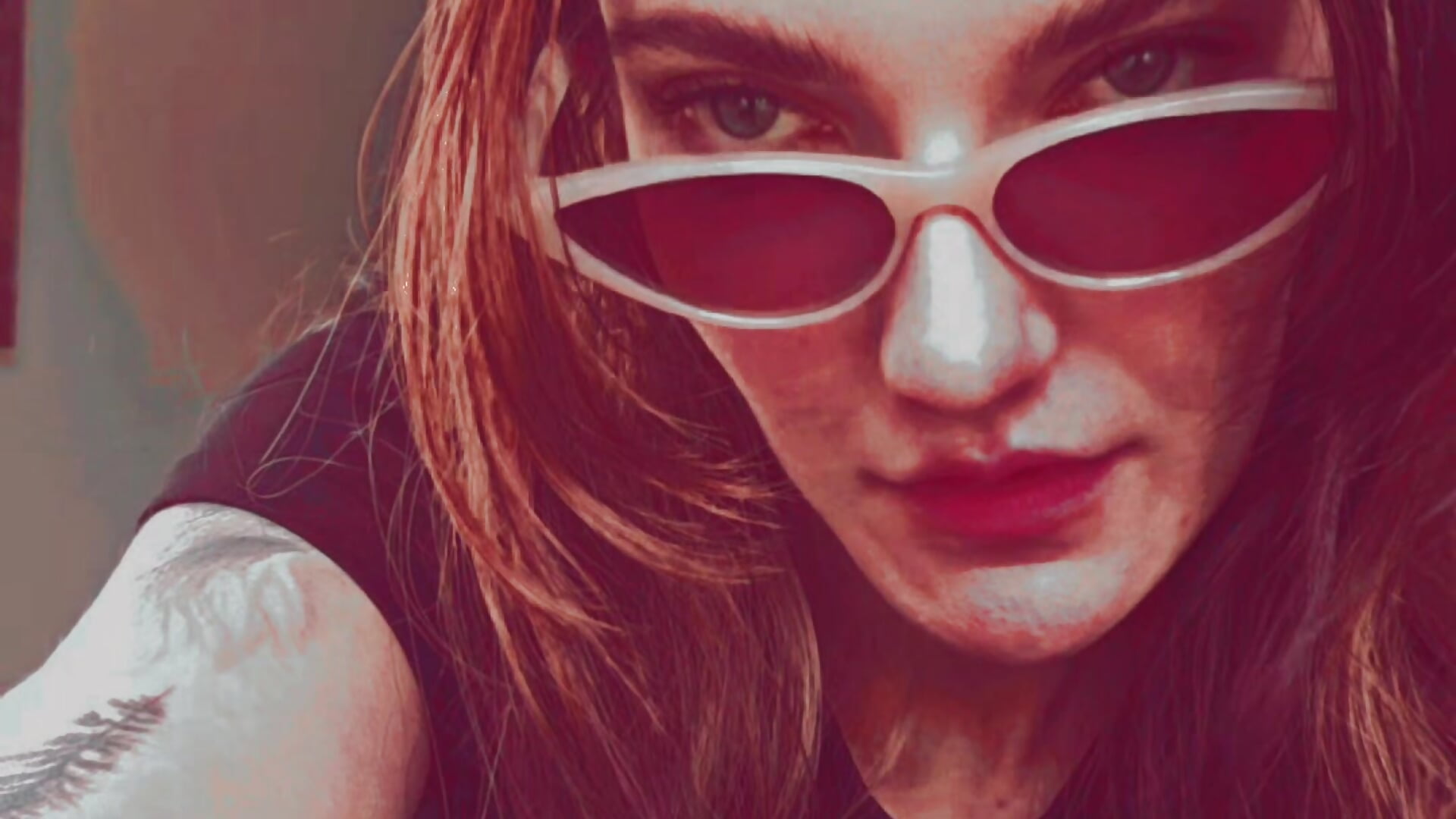 1000022040.mp4 - vídeo de YourFavCanadianMILF modelo de câmara