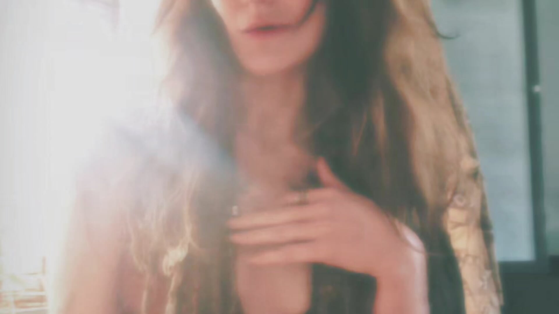 1000025764 - vídeo de YourFavCanadianMILF modelo de câmara