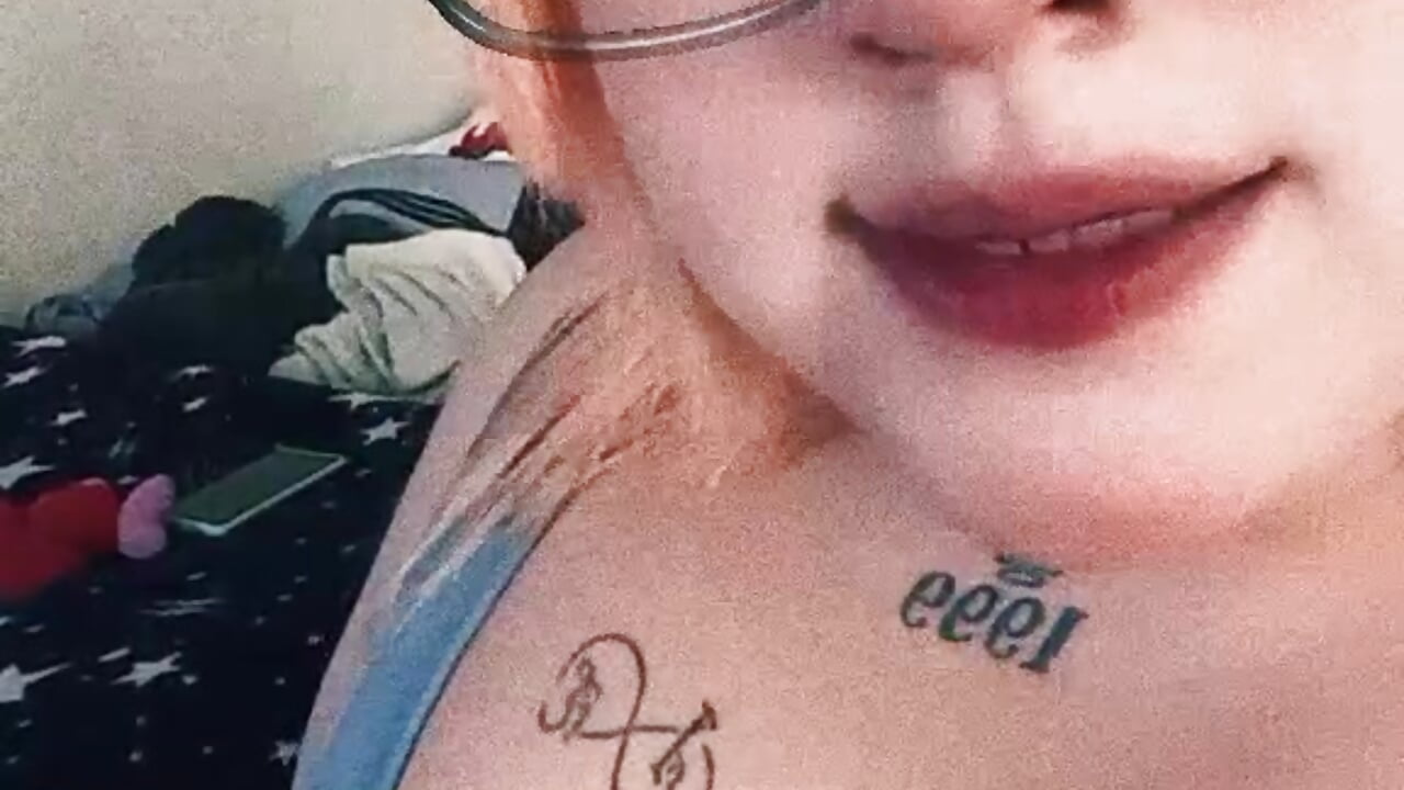 1000150155.mp4 - video by Sexmone cam model