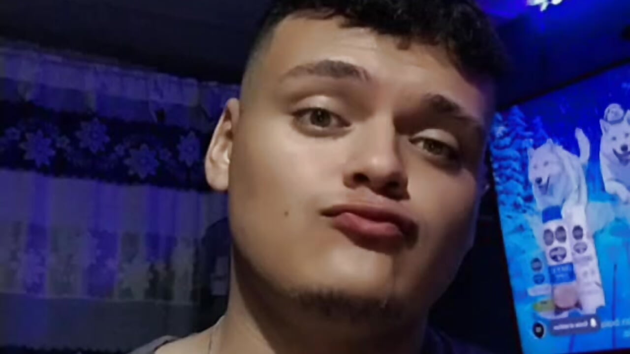 🤭 - video van Briam777 cam-model