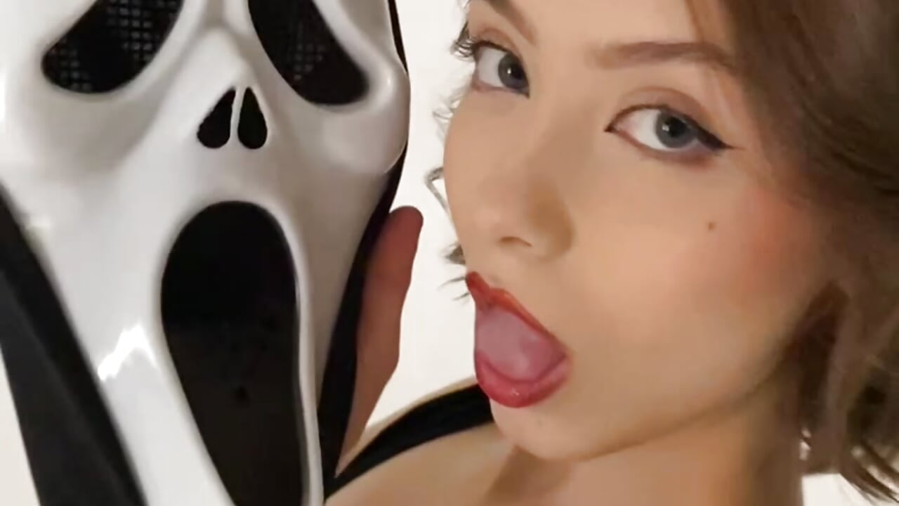 main charater - vídeo de LumMina modelo de câmara