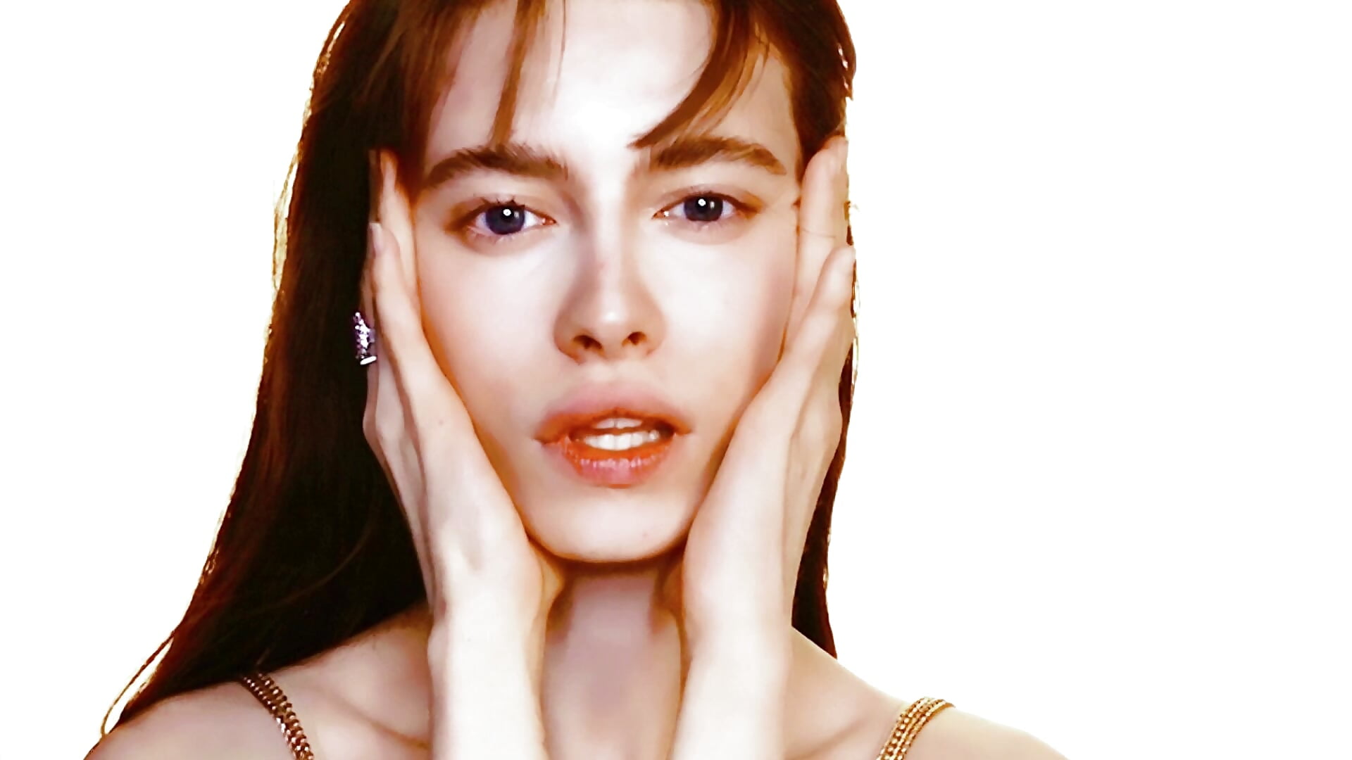 SHINE WITH ME IN THE SPOTLIGHT - video by Yoka_paradoXXX cam model