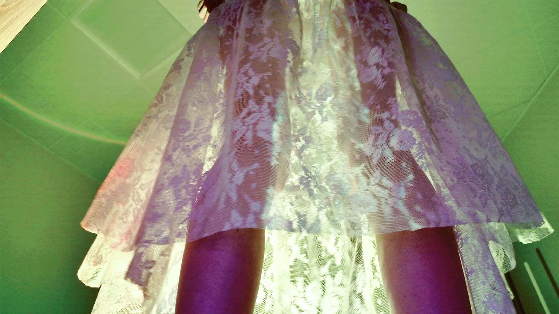 LOOK UNDER THE SKIRT - video by Yoka_paradoXXX cam model