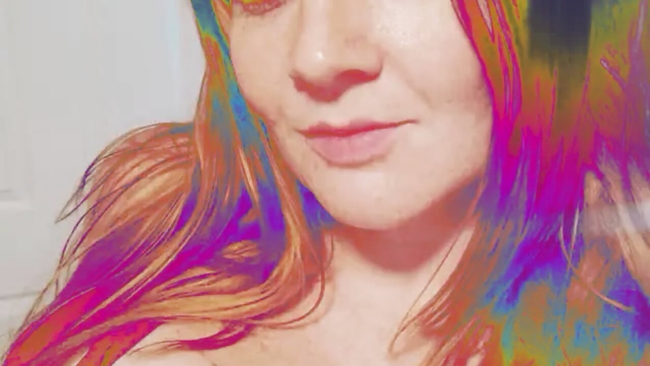 Spazzatura - video by nakedgarbageperson cam model