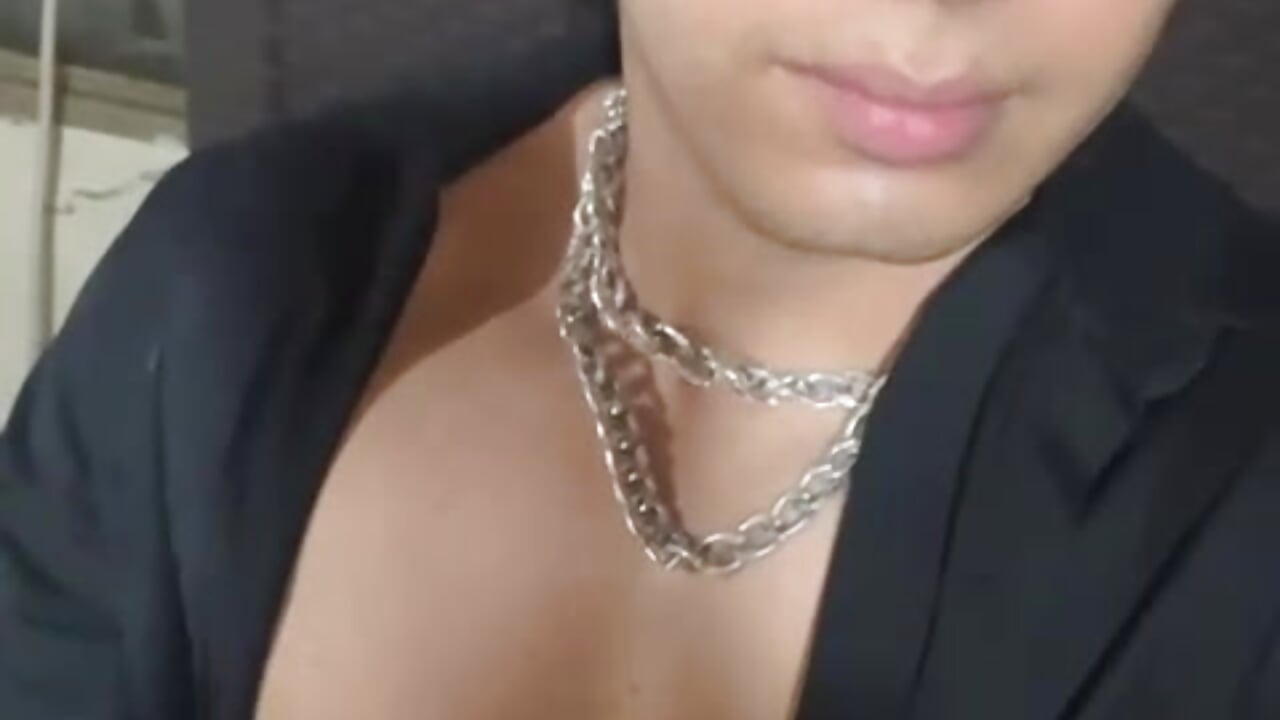 Sexy back - video av xKevyn cam model