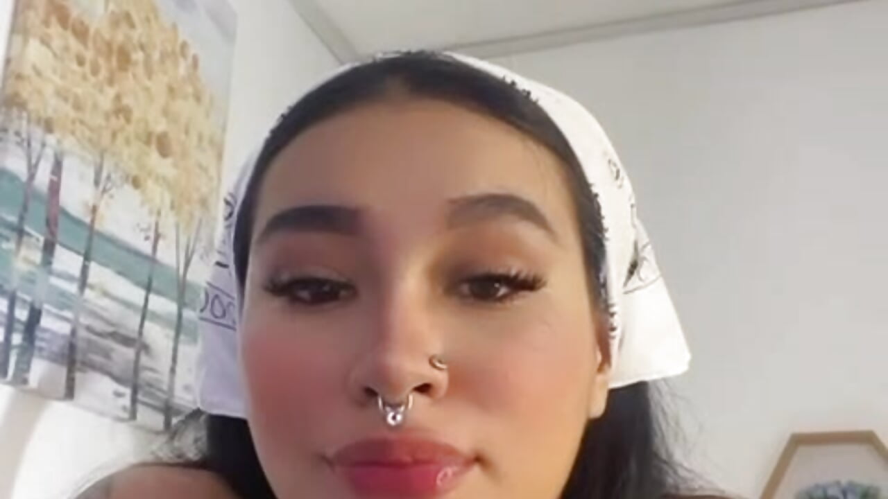 WhatsApp Video 2025-09-08 at 4,20,13 PM - video by Vahiolet_Smith__ cam model