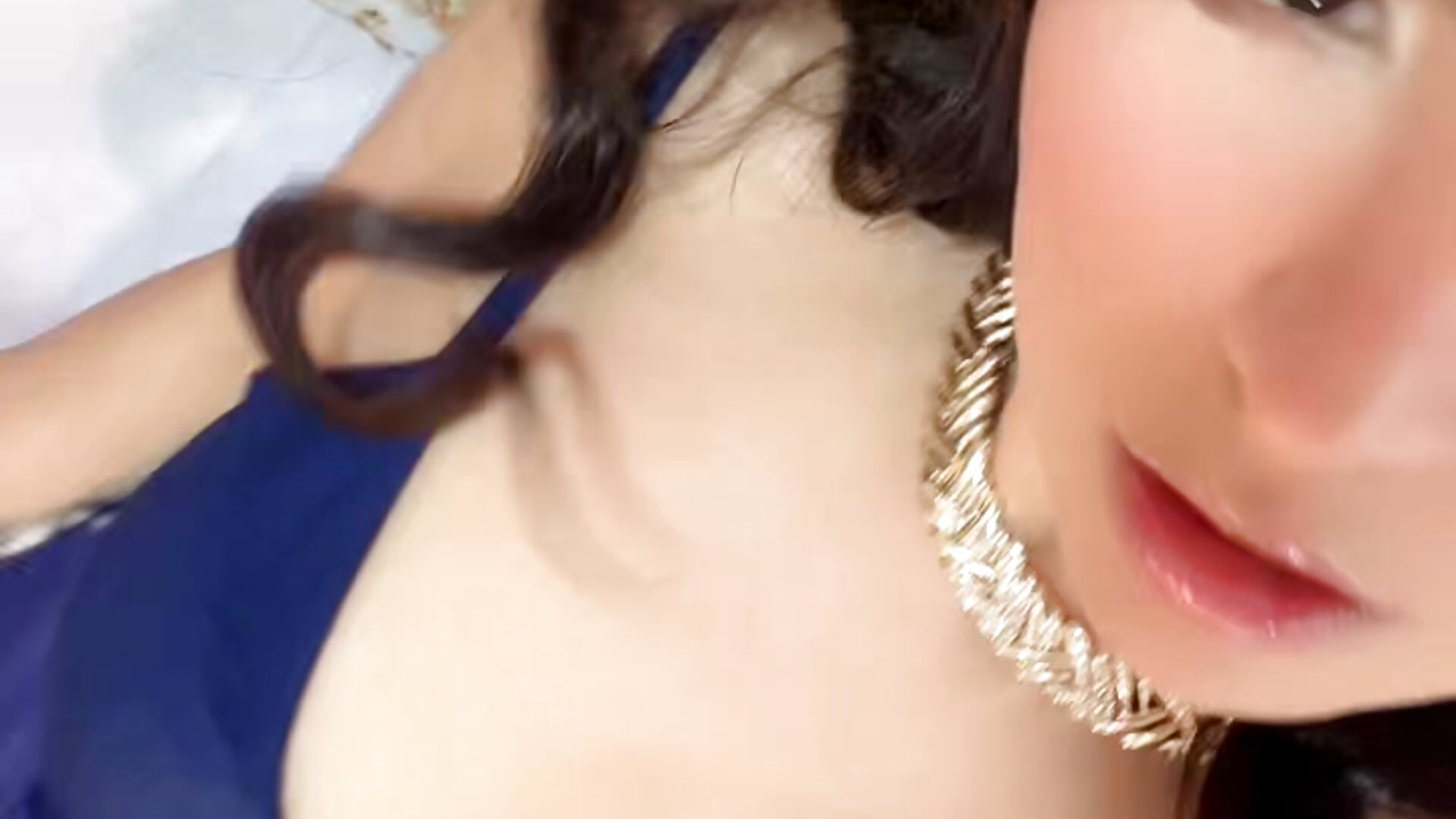 im back ✨ - video by Dakota_Evanns cam model