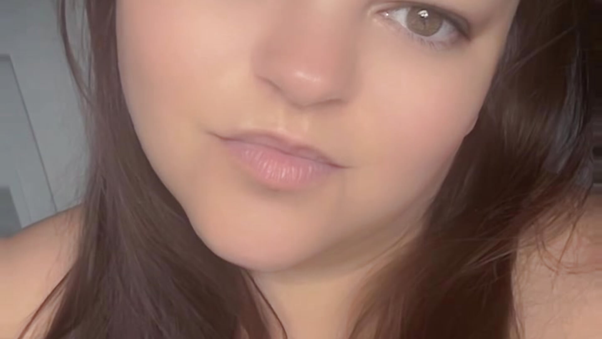 💜 - vidéo du modèle de showcams PlayWithBrittany