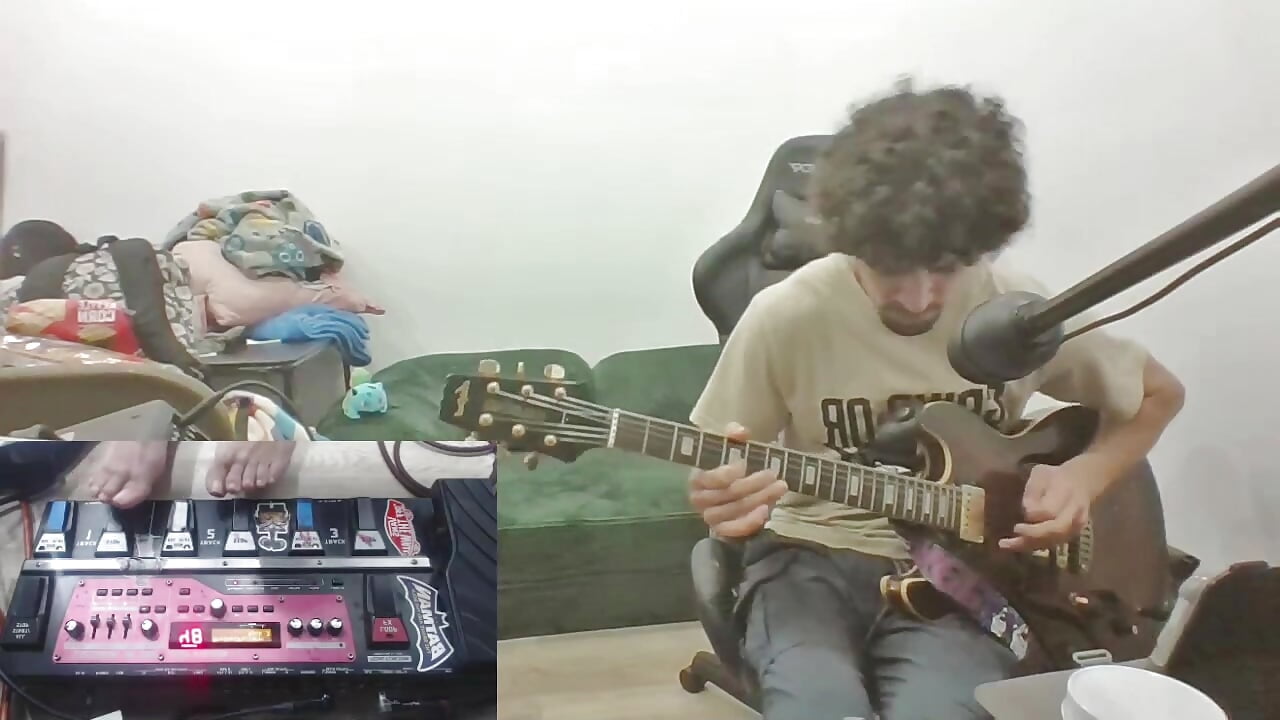 Wait - original loop jam - video by Stringin69 cam model