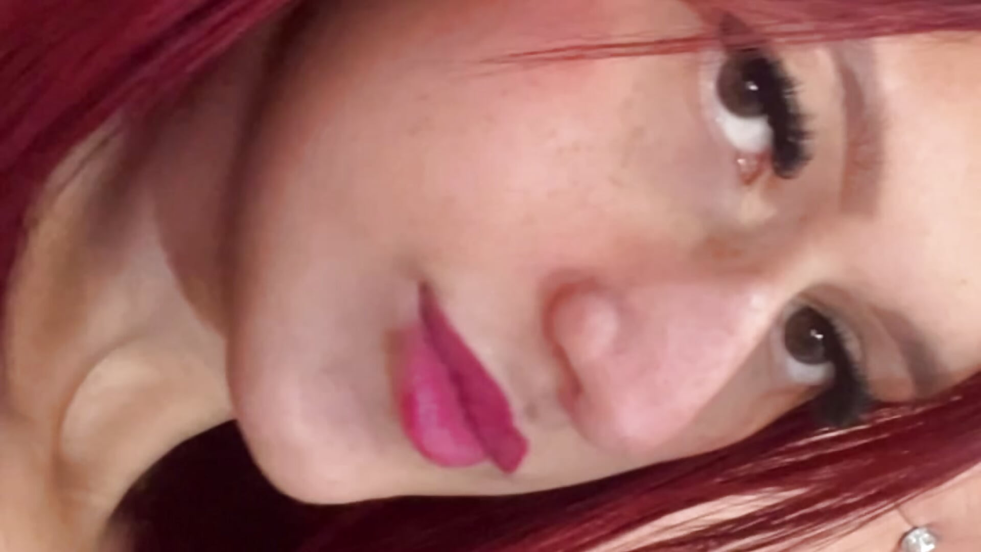 so tender and sexy at the same time🥴 - video by Caroline_daring cam model