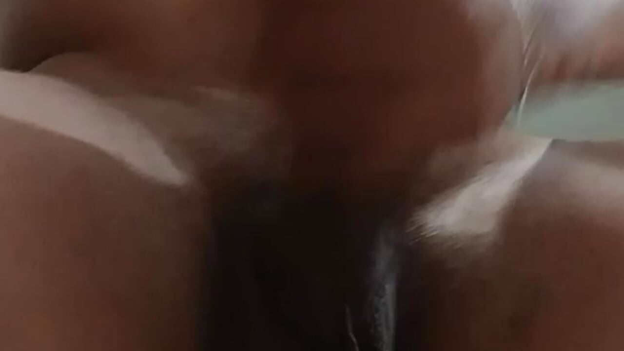 Sacando leche 💦💦 - video by PotroDotado23659 cam model