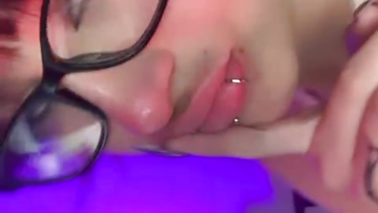 . - vidéo du modèle de showcams RobinBennett