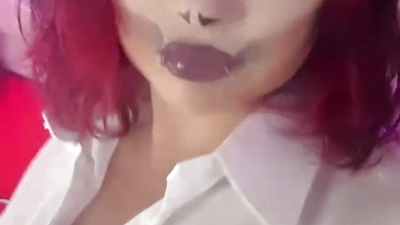 halloween－カメラキャストのRobinBennettの動画