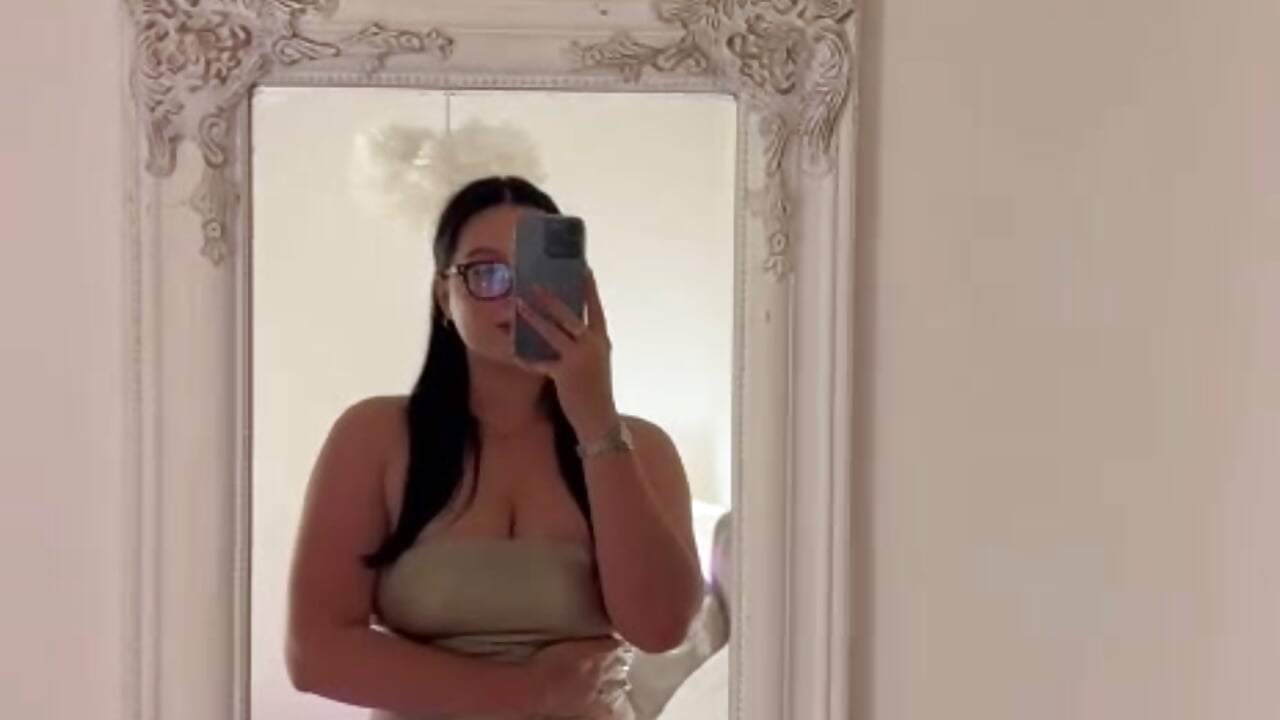 You Know You Want It – video af LexiePat cam-model
