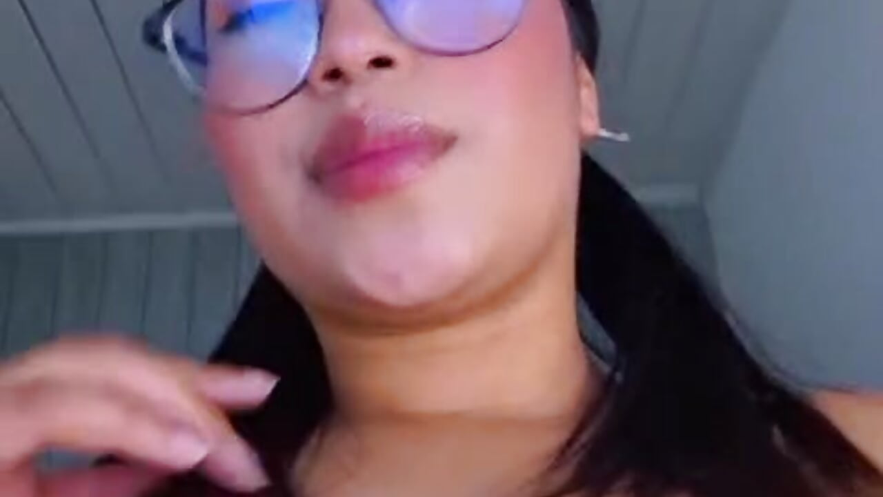 my pretty face - clip cu susan_mooree model videochat