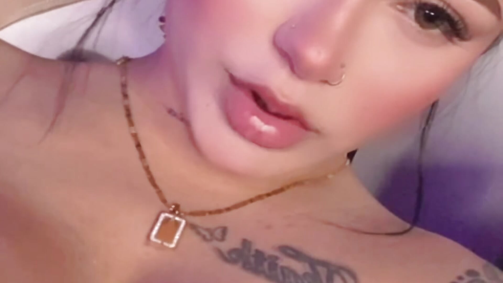 Hot Bubis ✨ - βίντεο μοντέλου Megaan__More