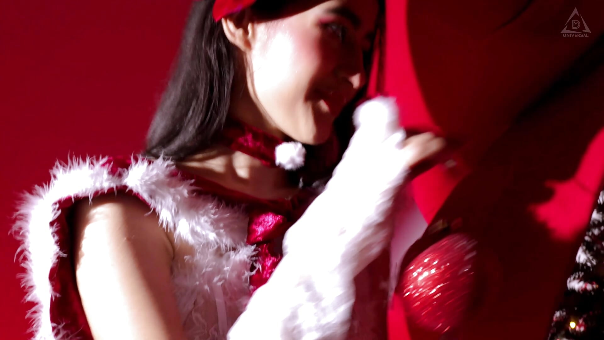 merry christmas - video by LunaBloomn cam model