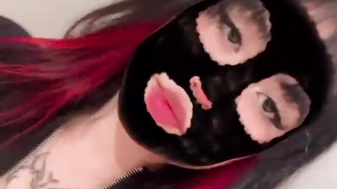 WhatsApp Video 2025-12-03 at 2,33,52 PM - video by AlisonBeckerr_ cam model