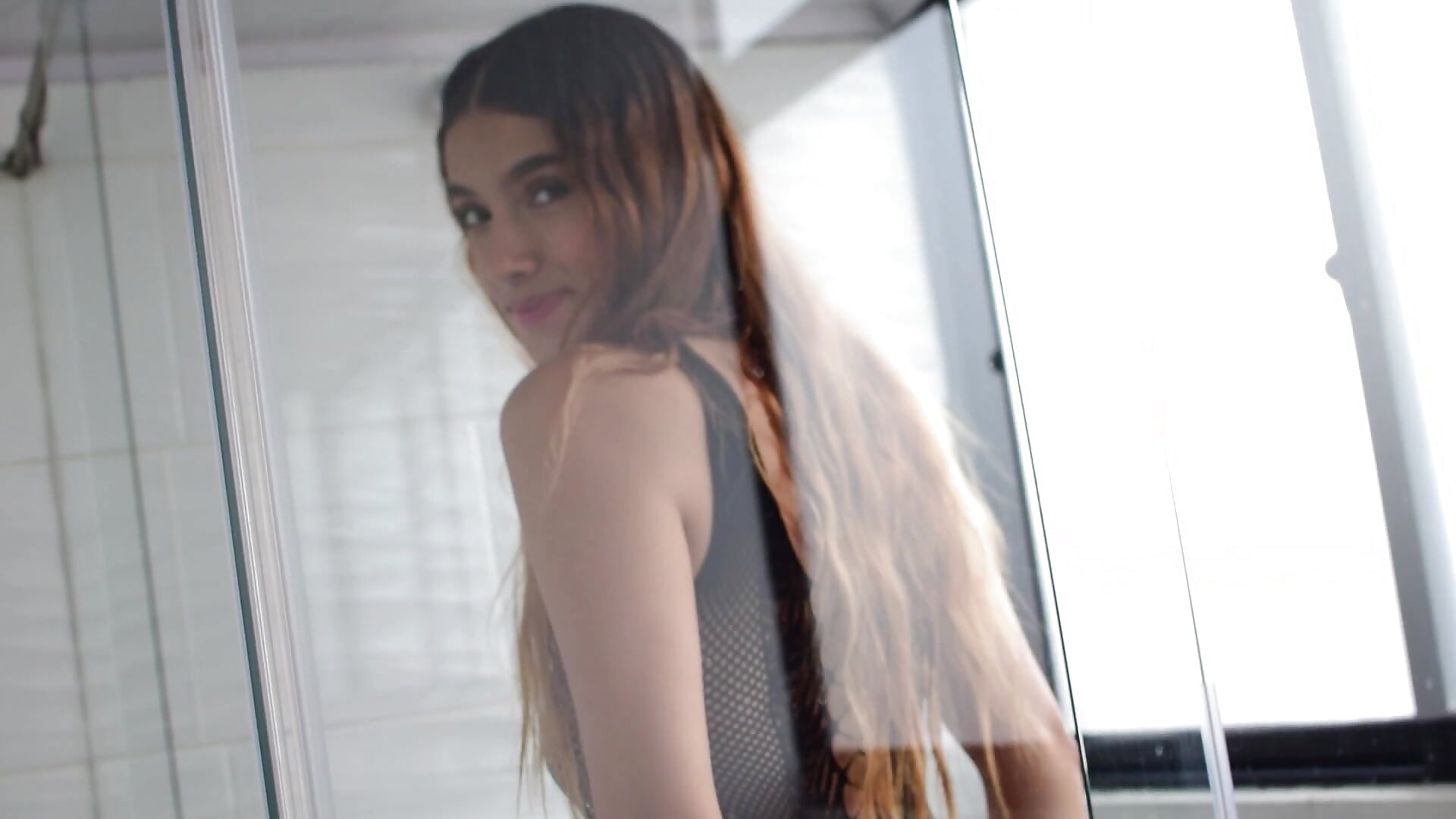 Hidden charm - video by CarolinaaGomezz cam model