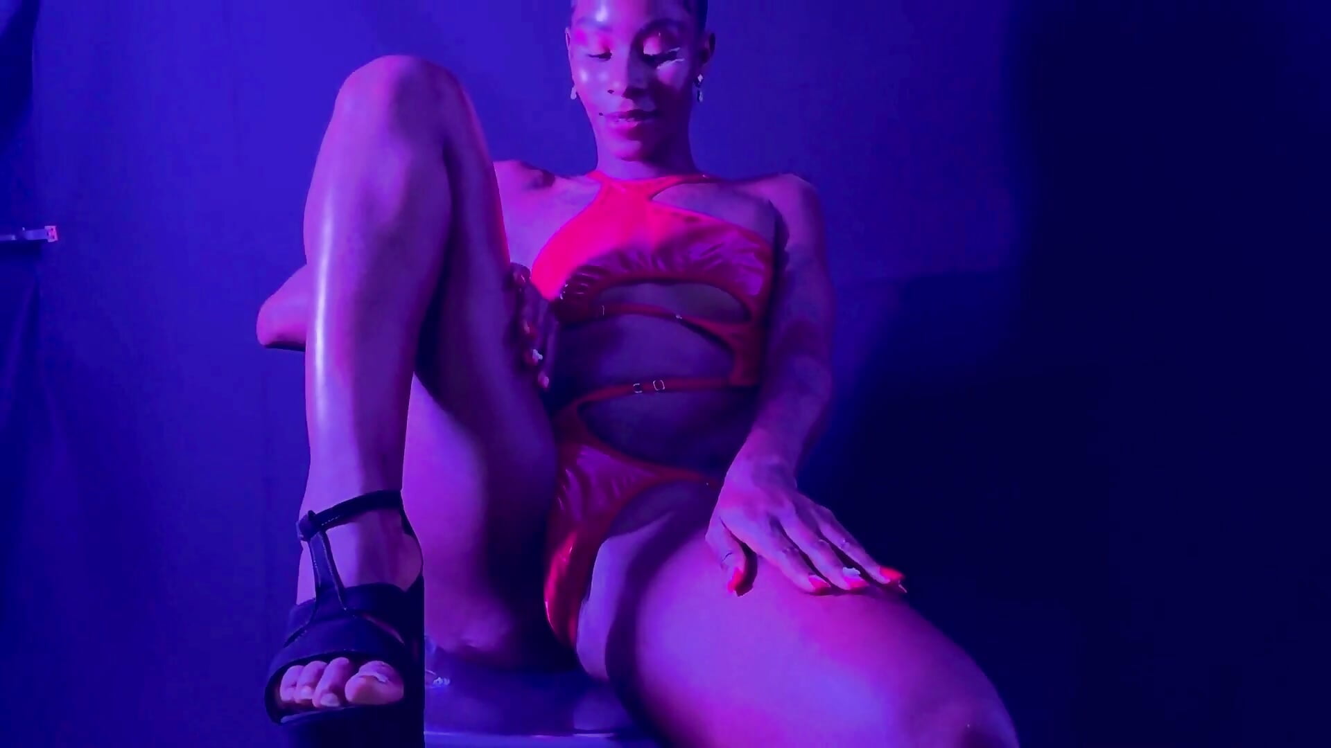 THIS IS FOR YOU 🥰 - video by Kloee_12 cam model