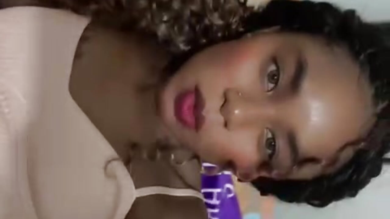 WhatsApp Video 2025-09-10 at 5,33,38 PM (14) - video oleh ebony_joness kamera model