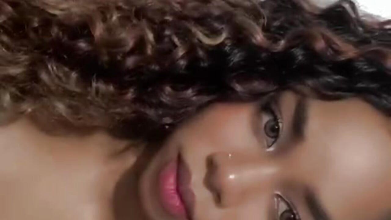 WhatsApp Video 2025-09-10 at 5,33,38 PM (10) - video oleh ebony_joness kamera model