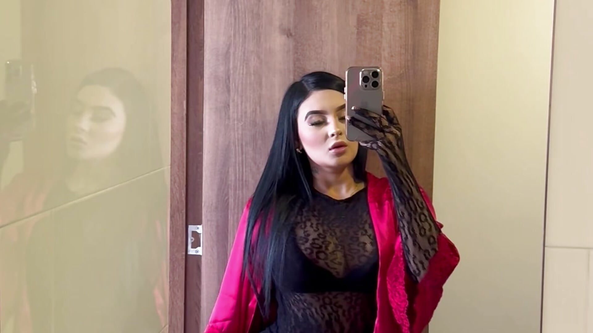 🌟📸 - video by GabyMejiaa cam model