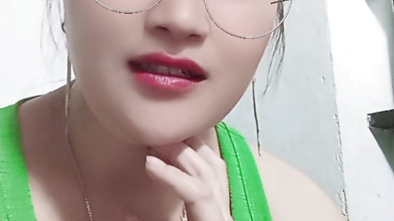 1000003239 - vídeo de Tamara-a modelo de câmara