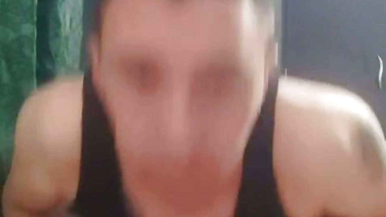 Un poco de ejercicio! 😎 - video by eslabon19 cam model