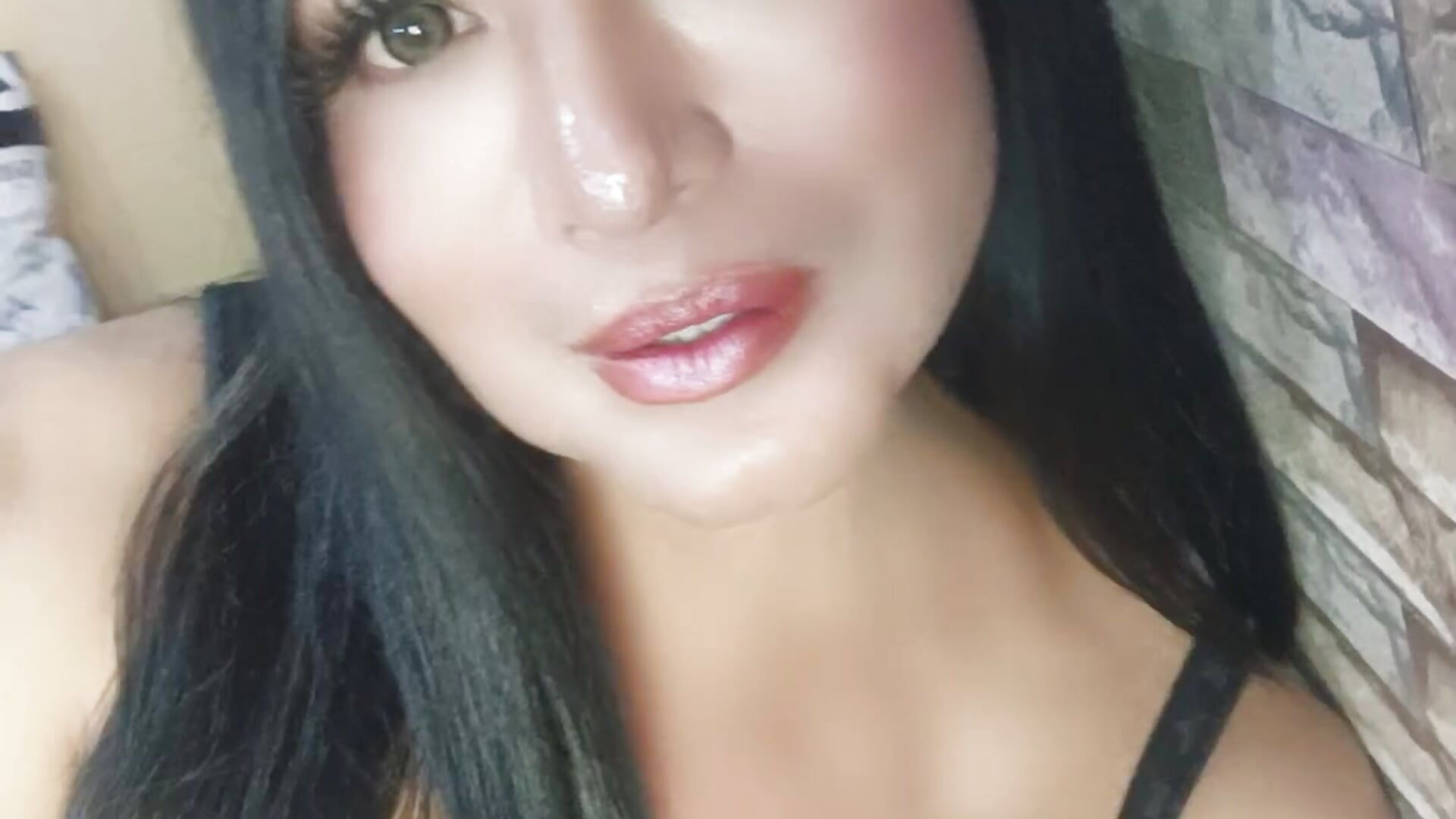 1000060022 - video by Sexymaturedmistress cam model