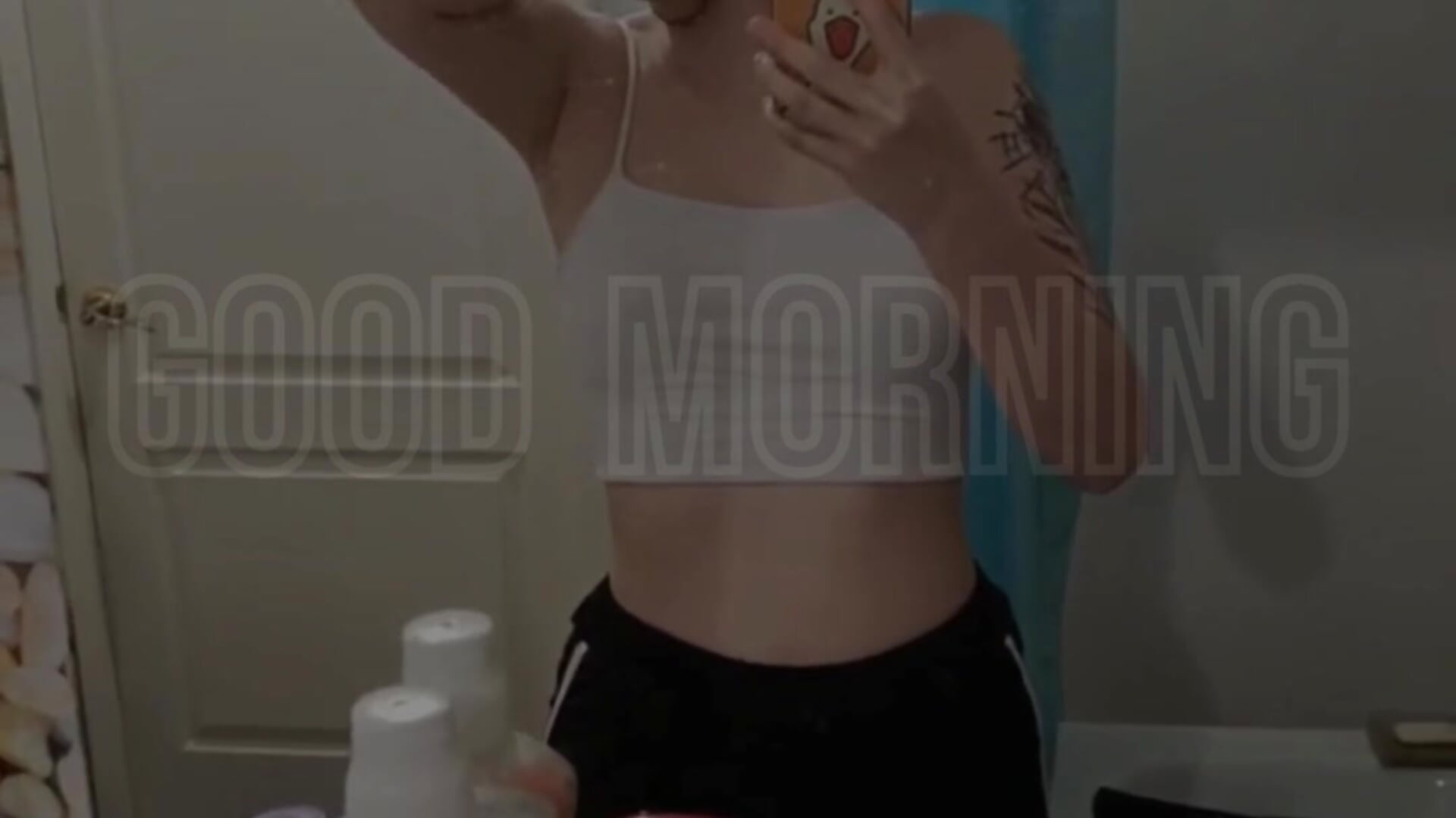 Good morning fuck! - video by KrisNeal cam model