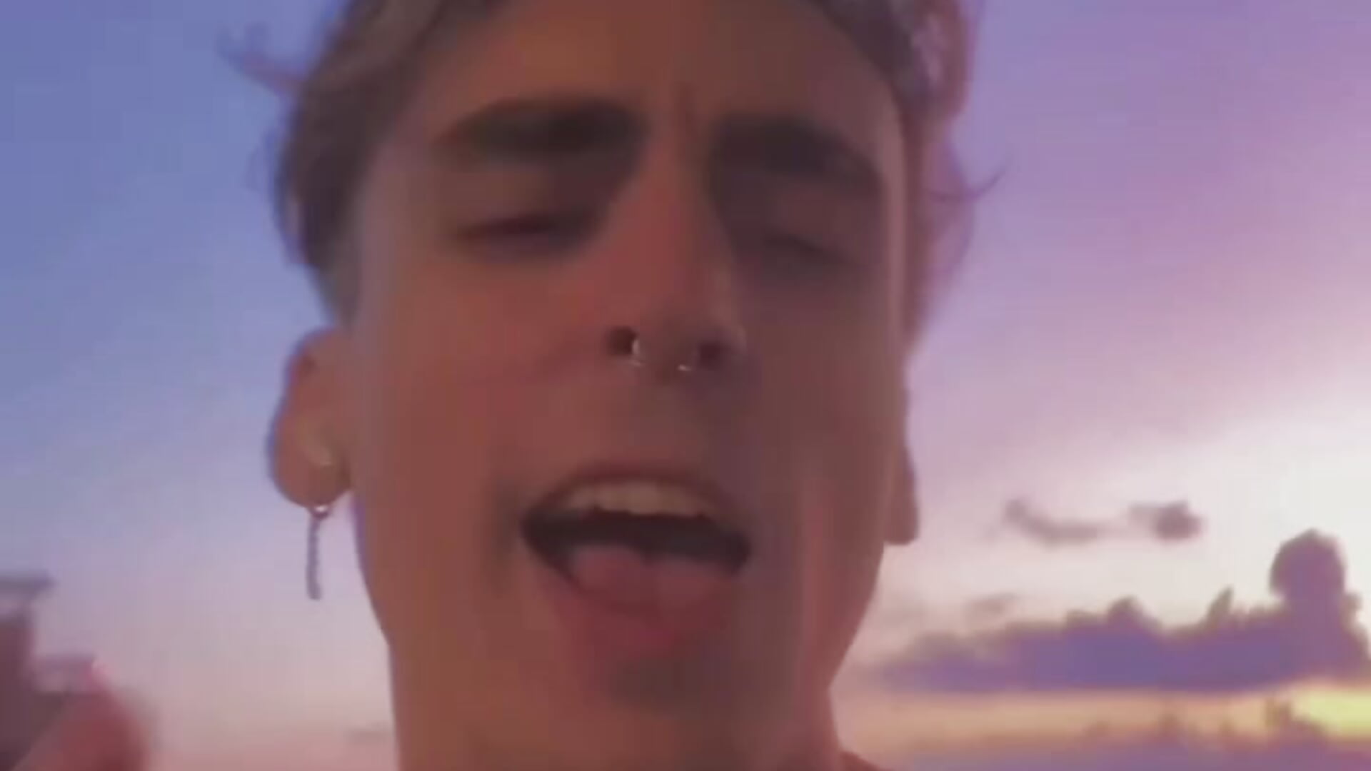 love - video by OLIVER__MARTINEZ cam model