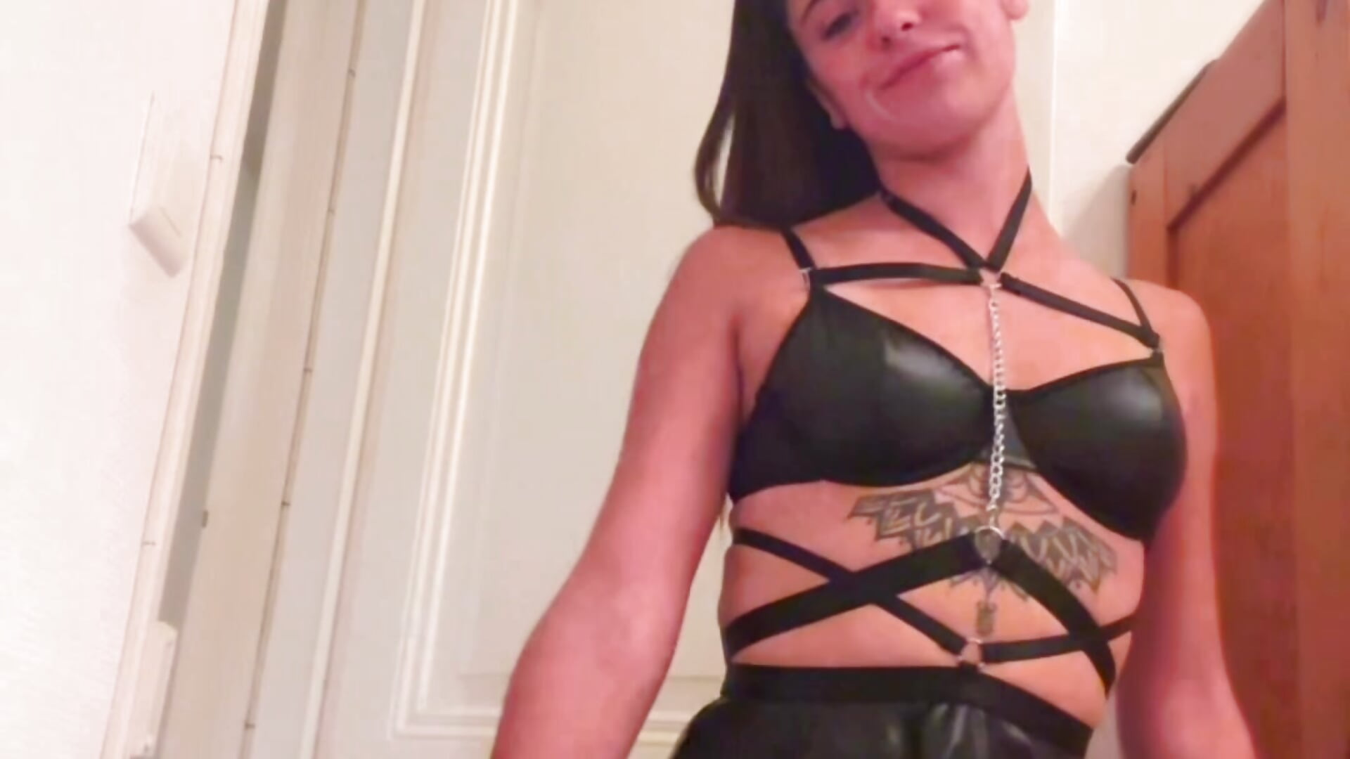 Choppe moi si tu peux - PTlatina主播的视频