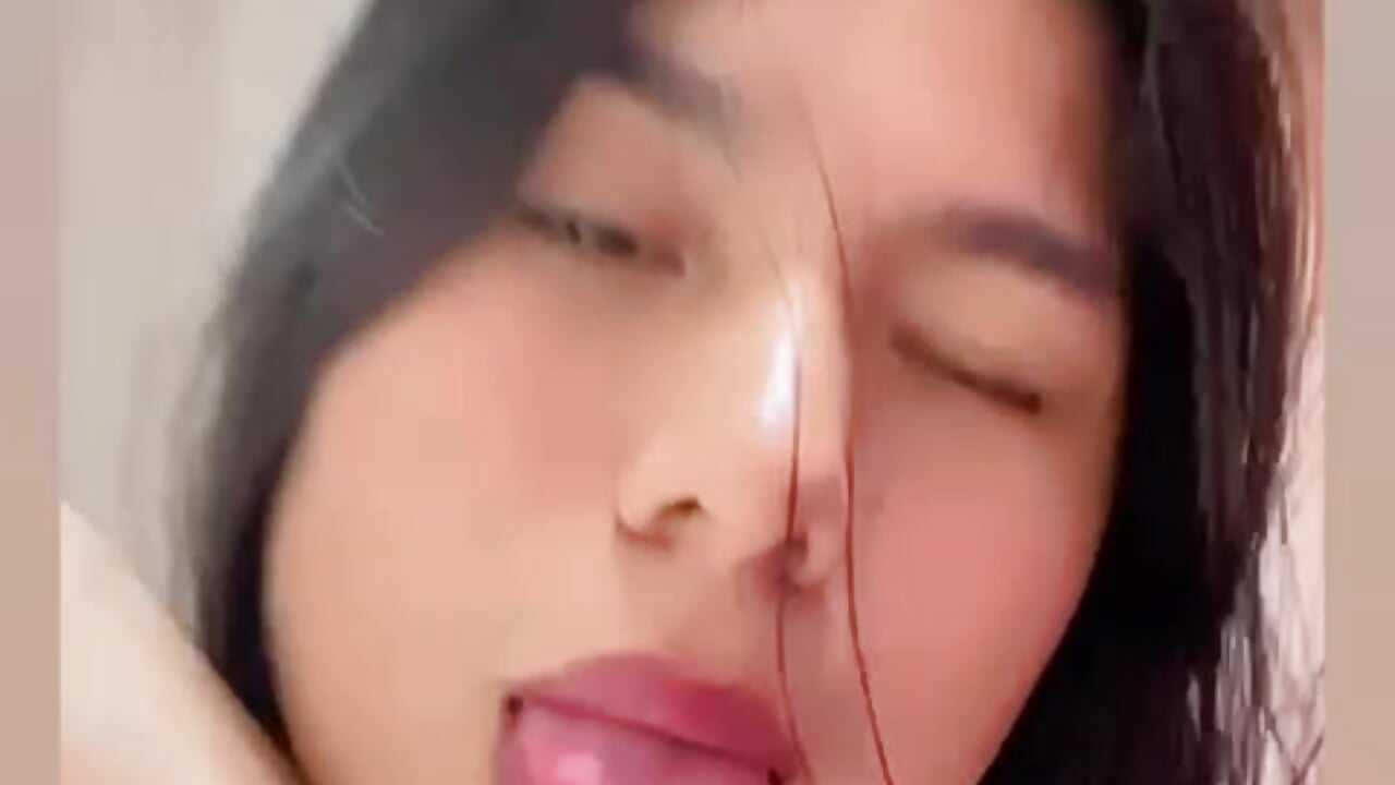 kisses for my gentlemen ❤️🍒🤭 - April_Becker 캠 모델의 동영상