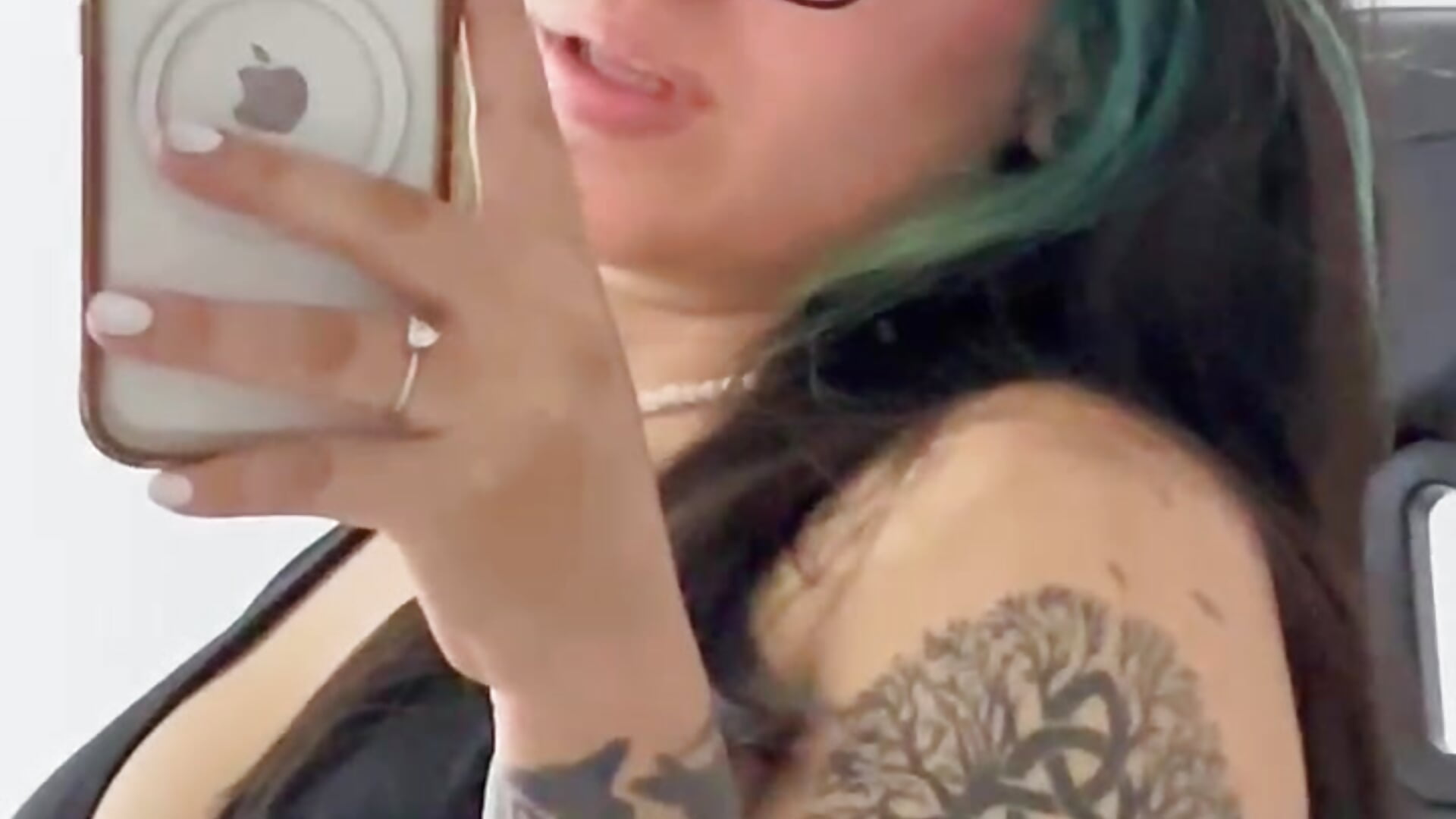 You like me?  🙊 - video by nicte_t_ cam model