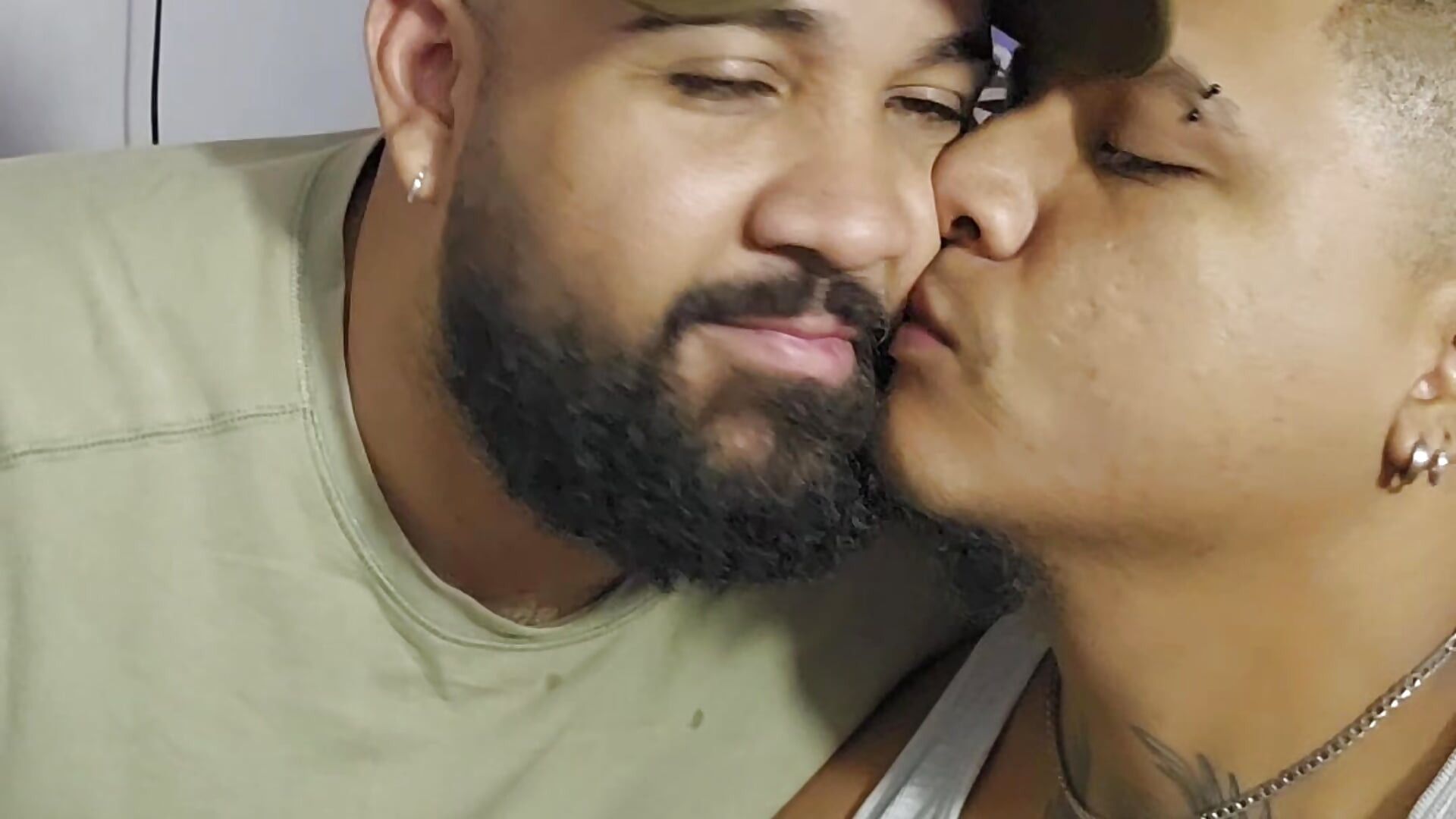 Nosotros - video by hotandreadyboys cam model