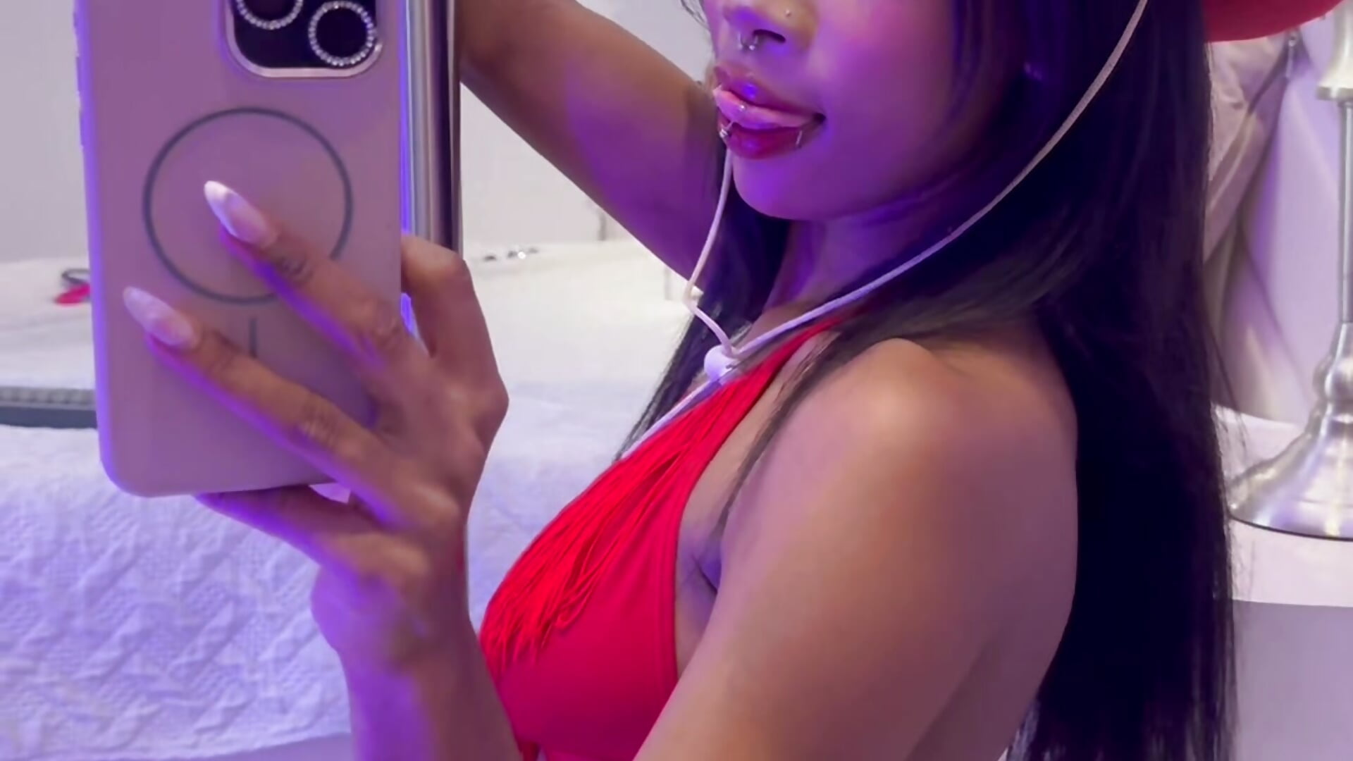 👅😈 - video by AishaValcazar cam model